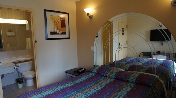 Flushing Motel Main image